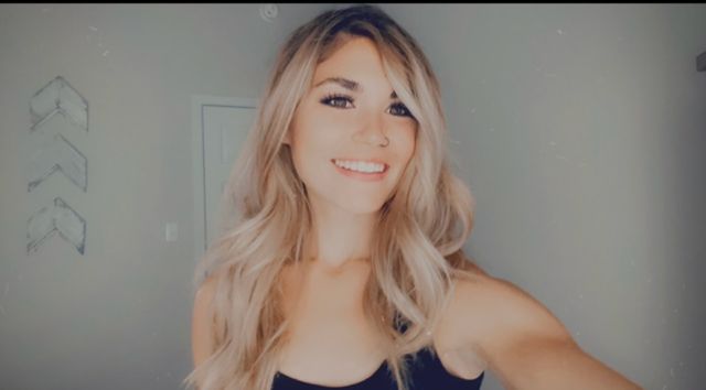 Employee Spotlight!

We love to introduce our amazing employees.  This is our ray of sunshine Hadley. She is a Esthetician here at Heavenly Hair Salon and Spa.  Her favorite things to do is Facials and Waxing. 
Schedule a Waxing or a Facial with her this month and save 30% off. 
512-281-4247